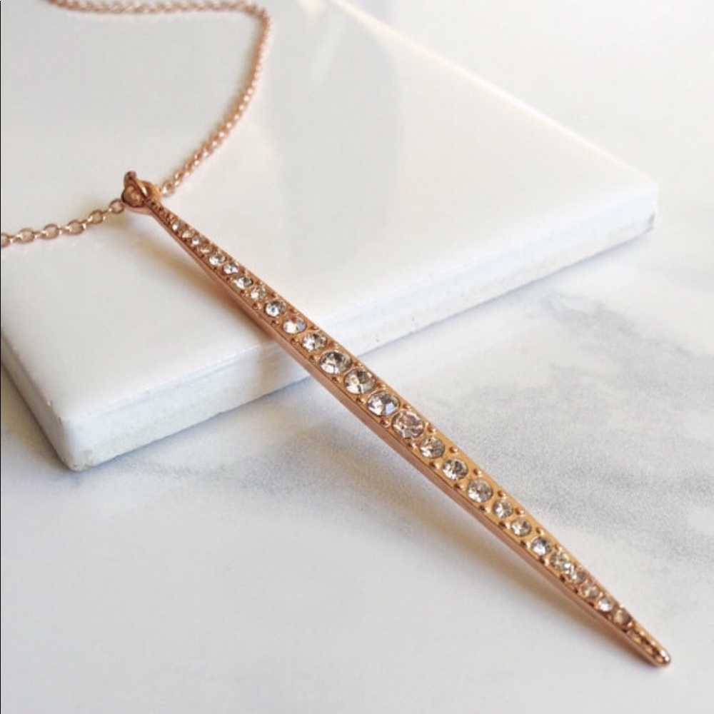 ✨Rose Gold Long Spear Necklace✨ - Picture 3 of 4